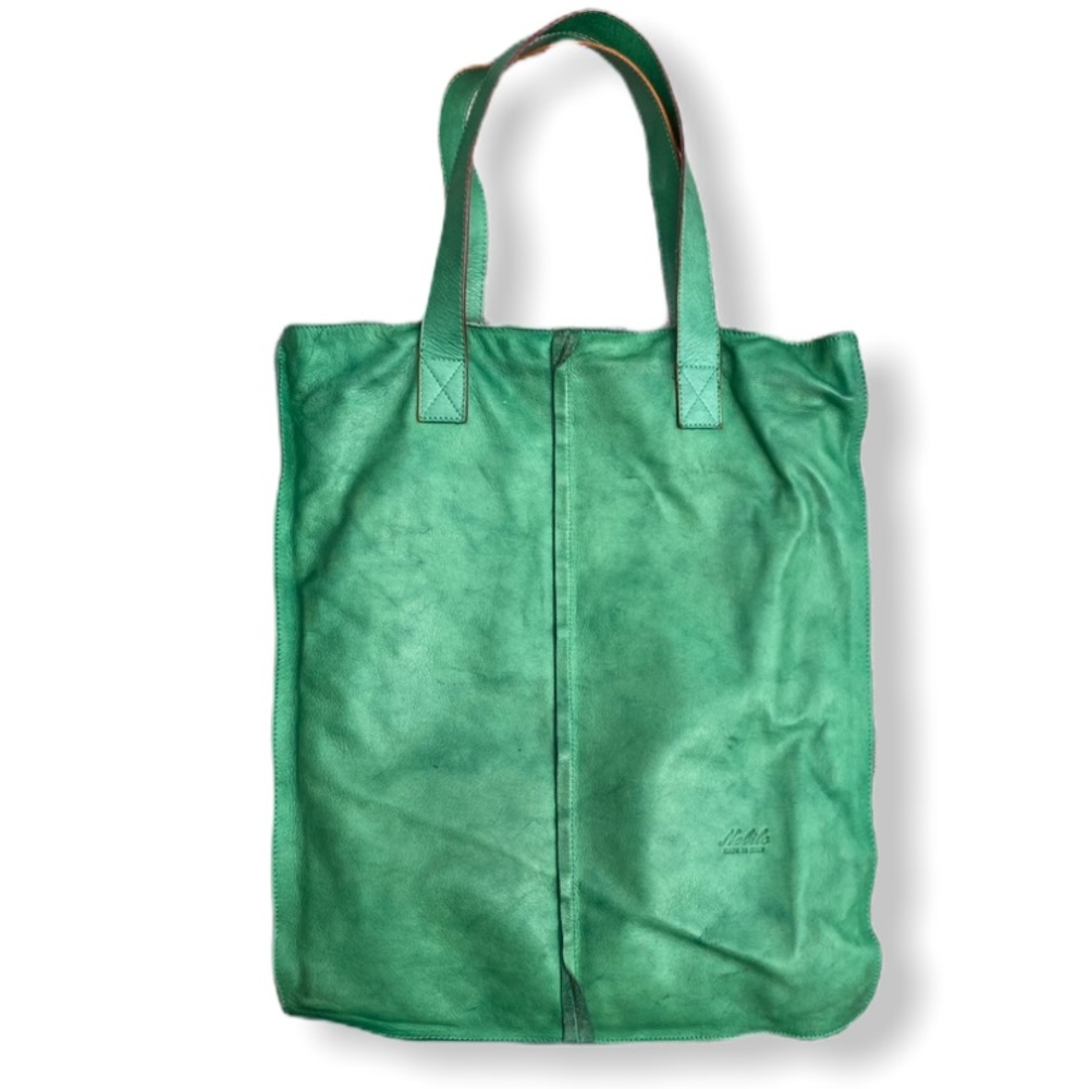 T Nobile green leather purse butter soft